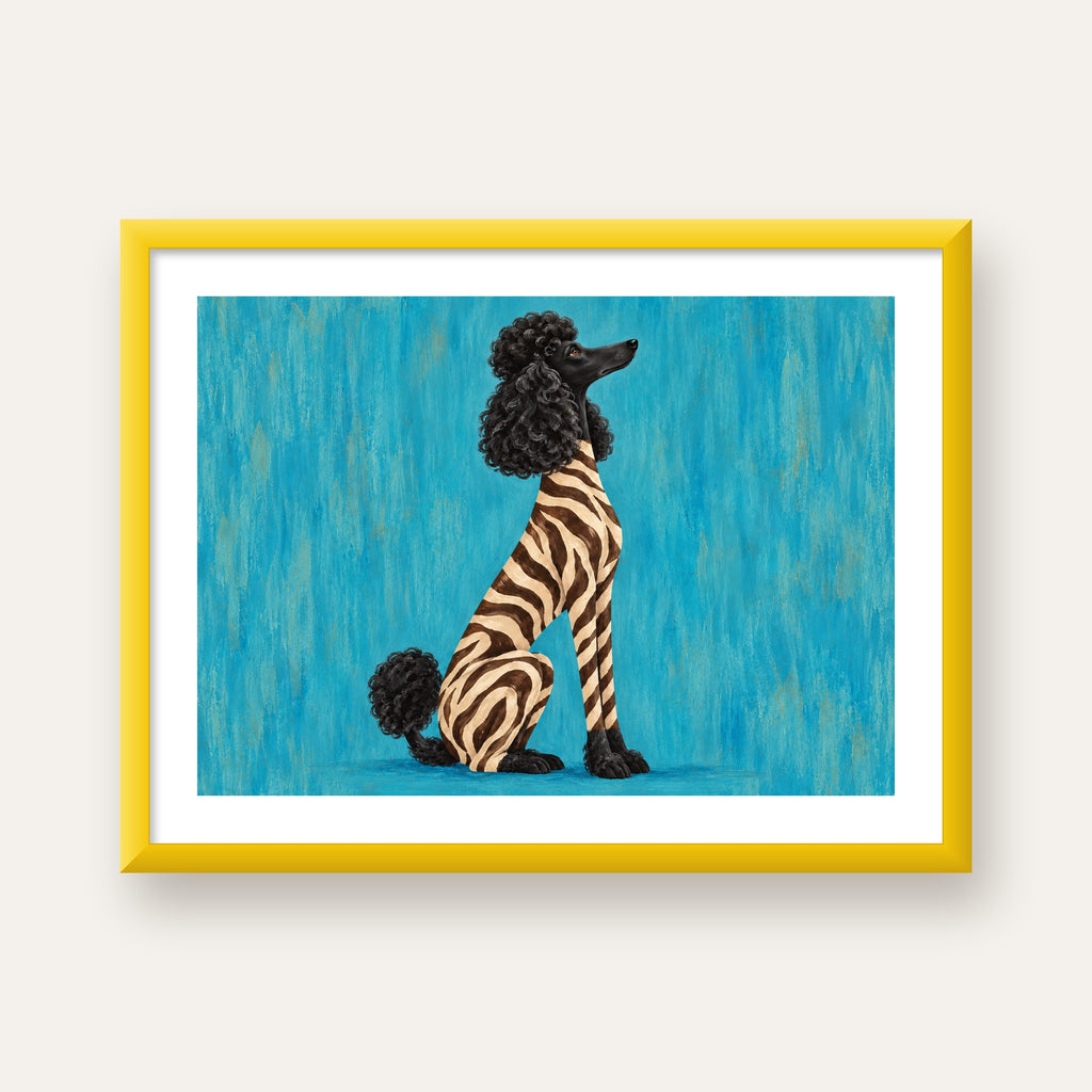 Turkuaz Zebra Desenli Pudel Köpek Poster — sarı çerçeveli paspartulu