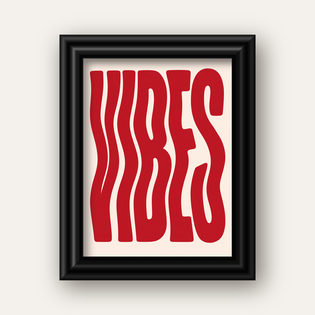Dalgalı Tipografi Vibes Kırmızı Minimal Poster Baskısı — siyah galeri çerçeveli