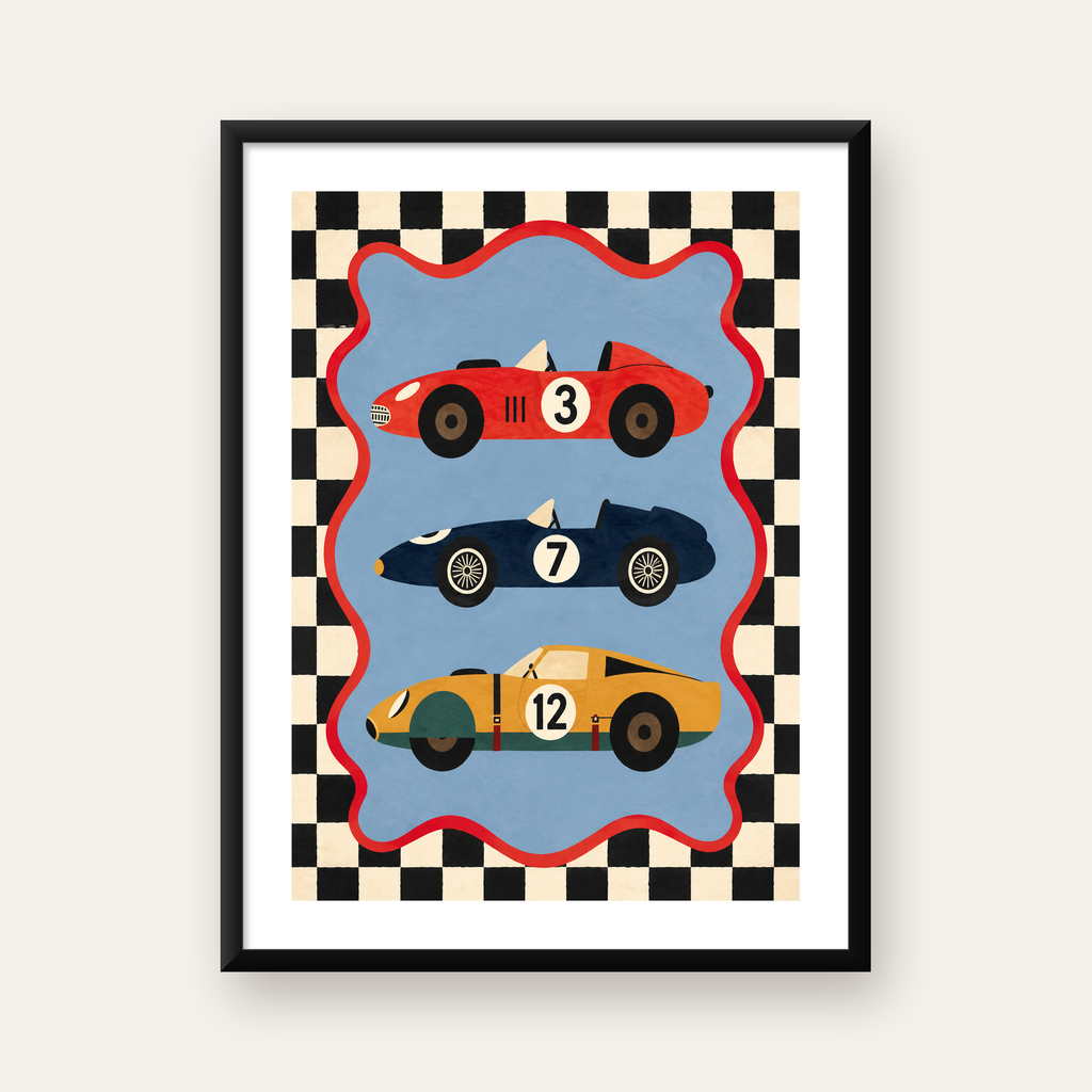 Retro Yarış Arabaları Çizimi Renkli Çocuk Odası Posteri — Dikey baskı, beyaz kenar boşluklu