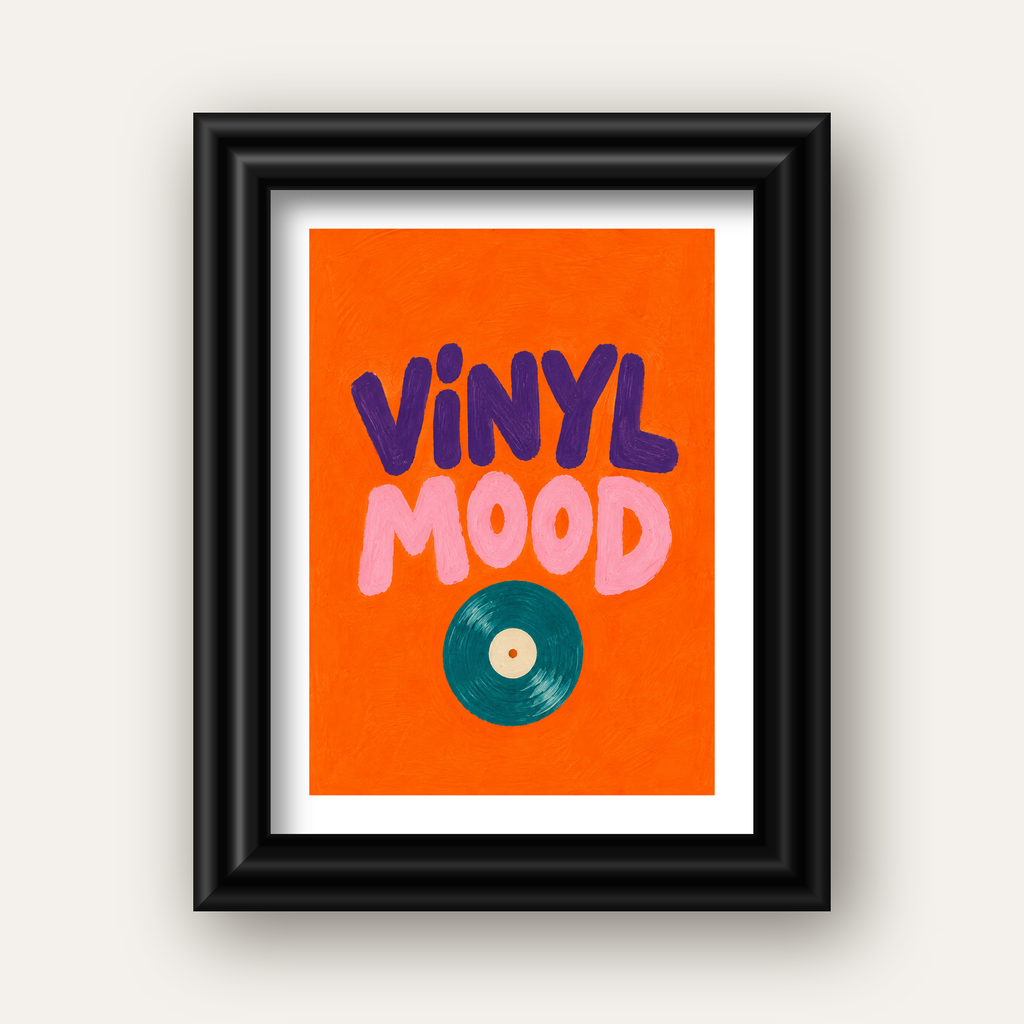 Vinyl Mood Retro Poster – Turuncu Zemin, Plak İllüstrasyon — siyah galeri çerçeveli paspartulu