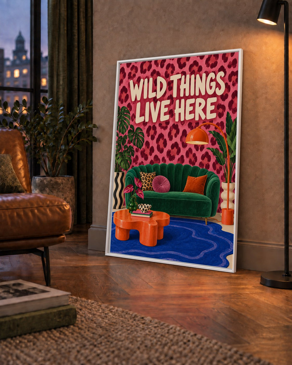 Wild Things Live Here Renkli Modern Salon Poster Duvar Dekoru — çerçeveli hâliyle bir ev duvarında