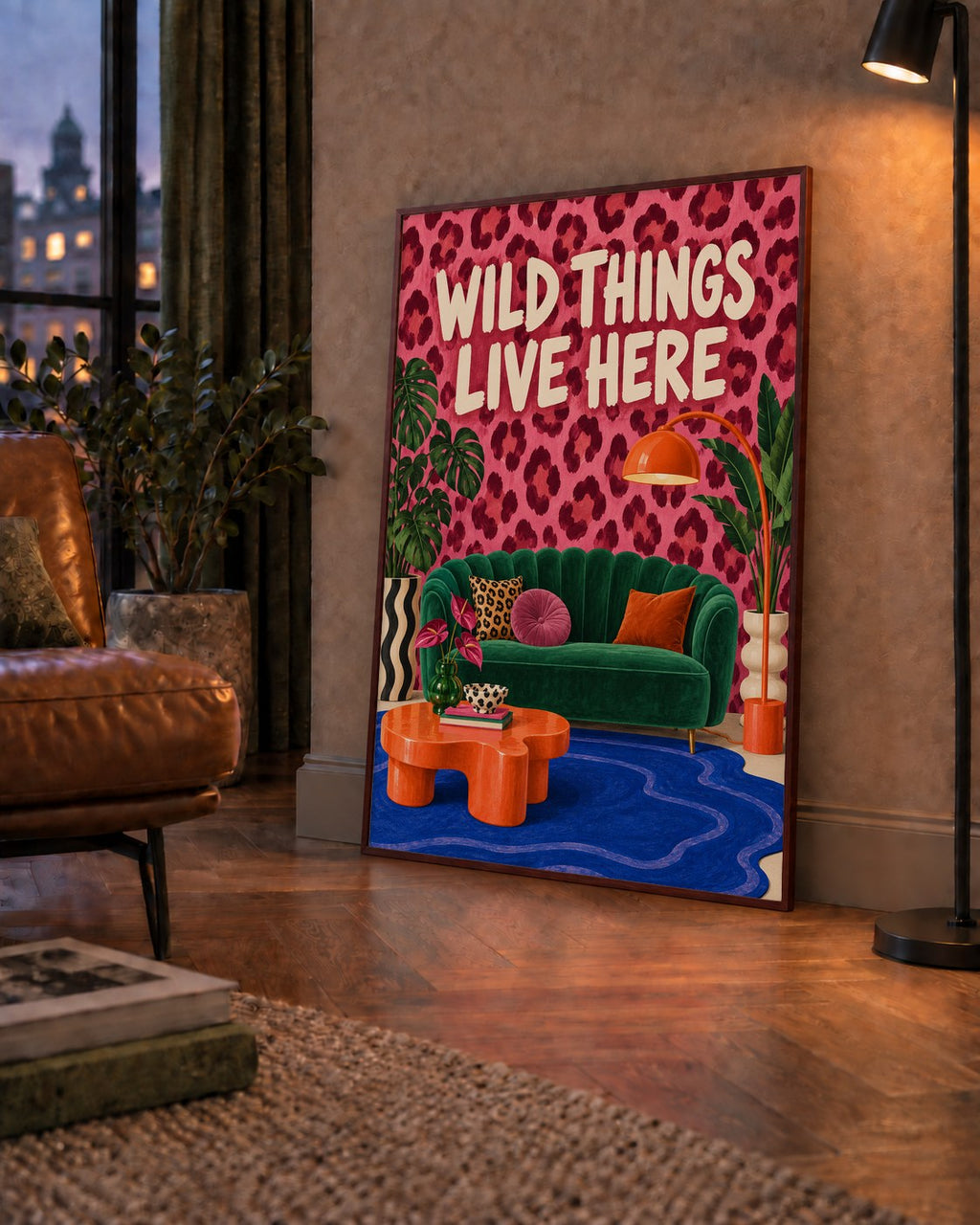 Wild Things Live Here Renkli Modern Salon Poster Duvar Dekoru — çerçeveli hâliyle bir ev duvarında