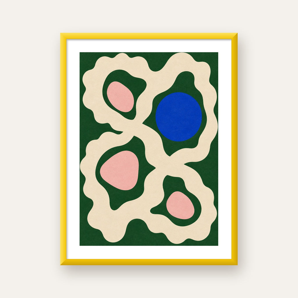 Soyut Organik Formlar – Modern Dijital Sanat Poster — sarı çerçeveli paspartulu