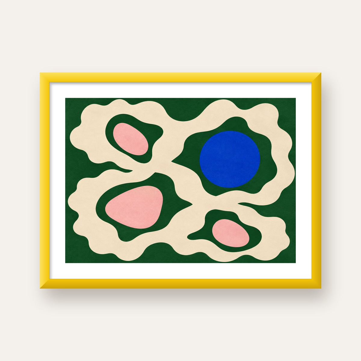 Soyut Organik Formlar – Modern Dijital Sanat Poster — sarı çerçeveli paspartulu