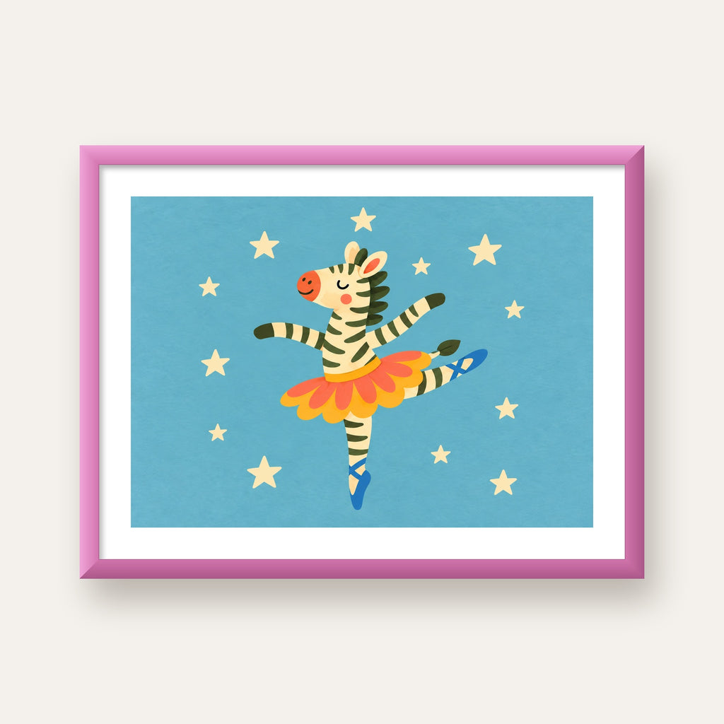 Balerin Zebra ve Yıldızlar Çocuk Odası Poster Sanatı — pembe çerçeveli paspartulu