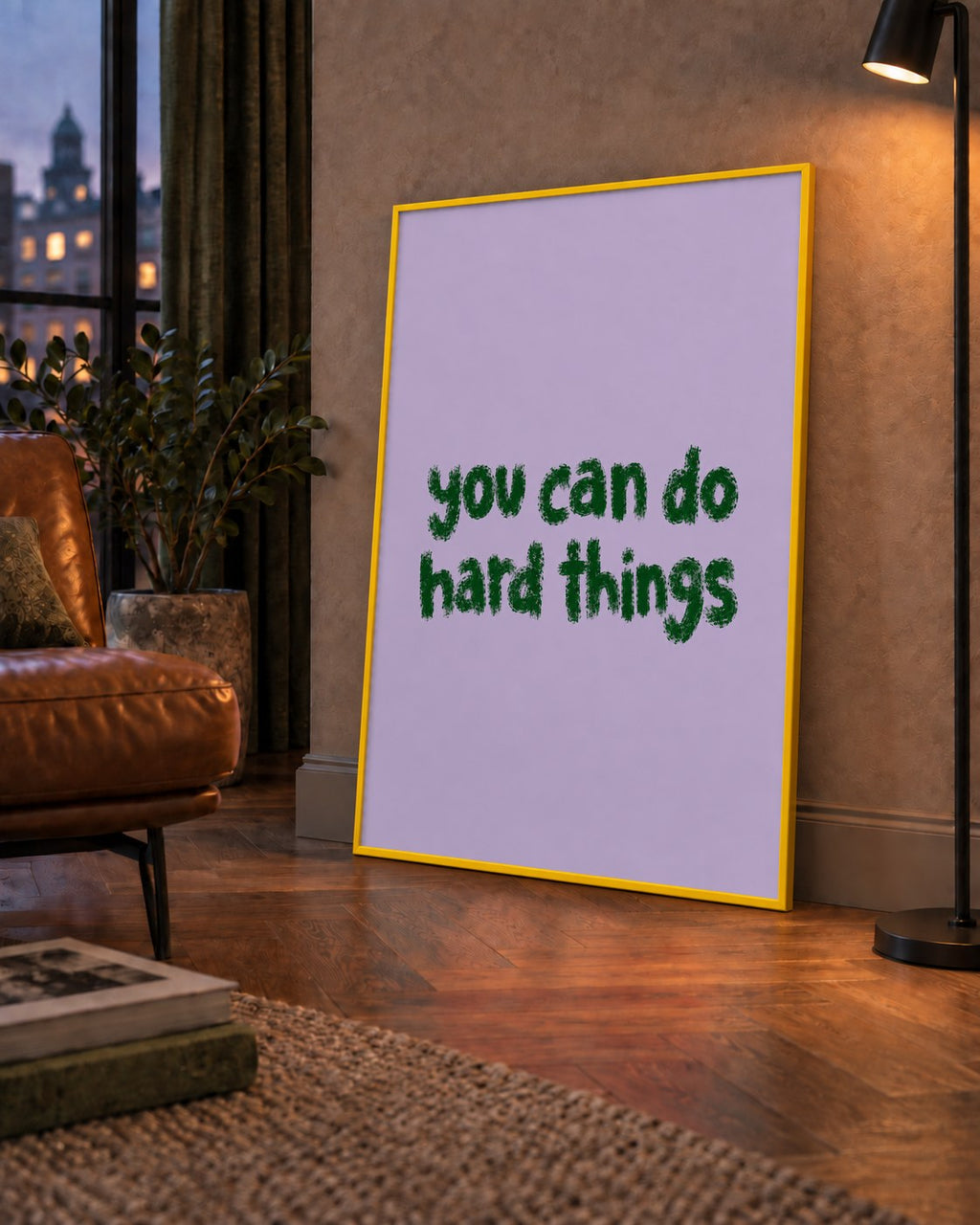 You Can Do Hard Things – Motivasyon Tipografi Poster — çerçeveli hâliyle bir ev duvarında